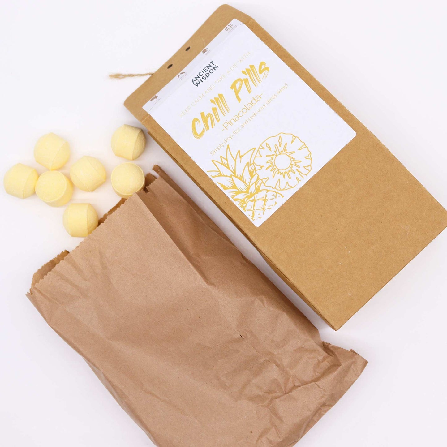 Darčekové balenie Chill Pills 350 g - Piñacolada