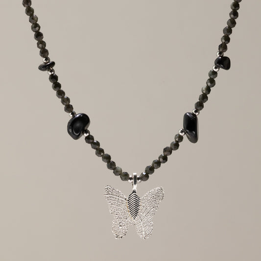 Minerálny náhrdelník Nymph s motýľom – čierny obsidián