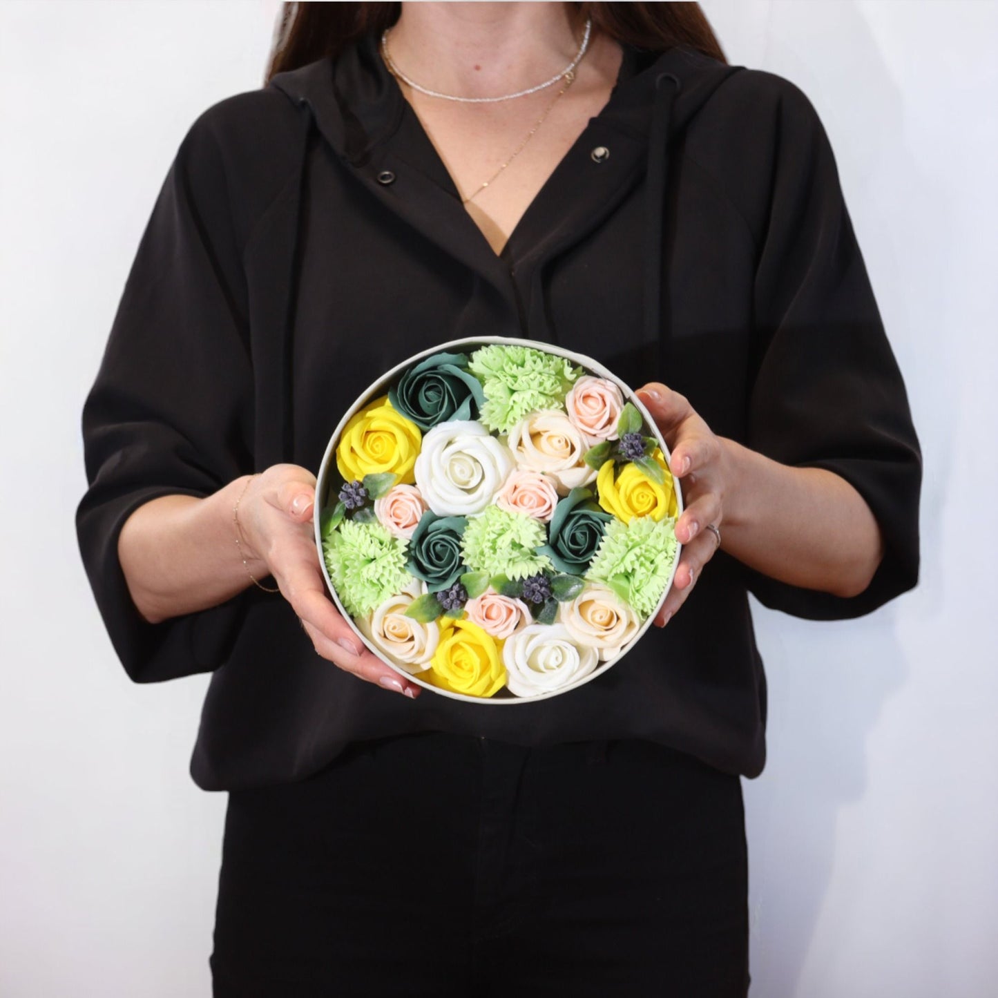 Round Box - Spring Celibrations - Yellow &amp; Greens