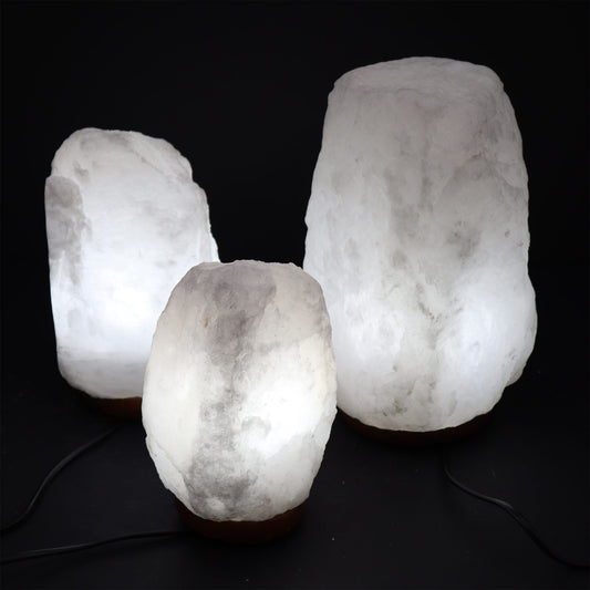 Biela soľná lampa, 1,5–2 kg