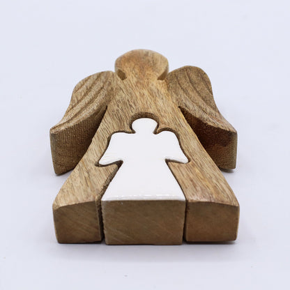 Anjel v Anjelovi z Mangového Dreva - Biely Smaltovaný - 15cm