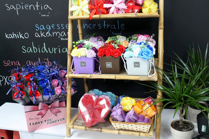 Set of 24 Soap Flower Heart Box - Žltá ruža